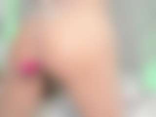 CallmeNora's Live Sex Cam Show