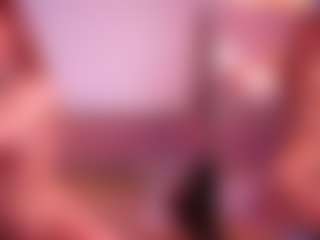 Live cam show with AmberMilana - Smoking on liverealitysex.com