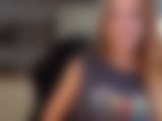 Live cam show with Stripmequick - Middle Aged on Camsoda