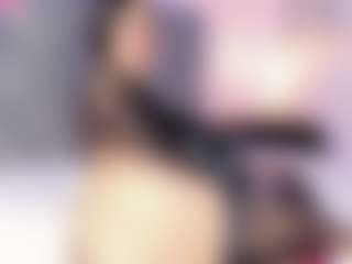 Daniela-Ember's Live Sex Cam Show
