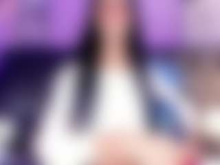 Spettacolo in cam dal vivo con Daniela-Ember - Tease su Camsoda