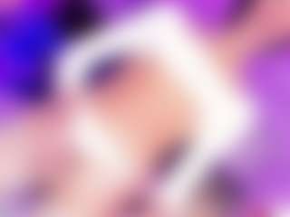 Live cam show with Daniela-Ember - Teen (18+) on CamwithHer