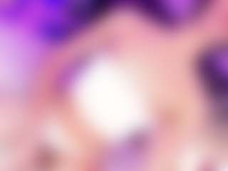 Live cam show with Daniela-Ember - Smoking on ObeyMaria