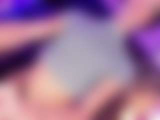 Live cam show with Daniela-Ember - Young Adult on Chatstar
