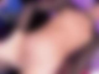 Live cam show with Daniela-Ember - Arabic on Streamer API