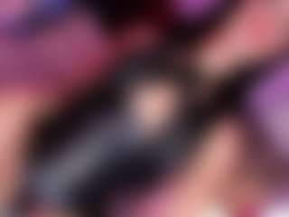 Live cam show with Daniela-Ember - Teen (18+) on Camsoda