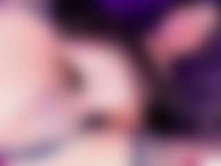 Live cam show with Daniela-Ember - White on madthumbs | colombia