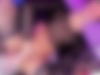 Live cam show with Daniela-Ember - Bald on madthumbs