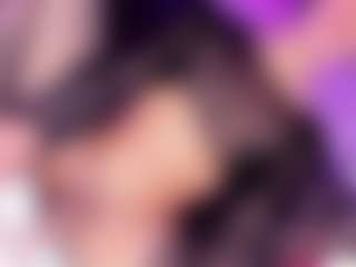 Live cam show with Daniela-Ember - Tease on madthumbs