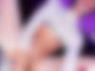 Live cam show with Daniela-Ember - Young Adult on Camsoda