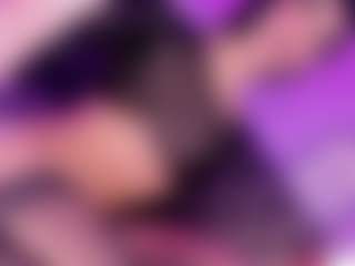 Live cam show with Daniela-Ember - Small Tits on Camsoda