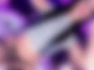 Live cam show with Daniela-Ember - Black Hair on TeamSkeetLive