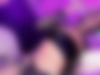 Live cam show with Daniela-Ember - White on studioflirtlive.com | colombia