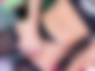 Daniela-Embers Live-Sex-Cam-Show