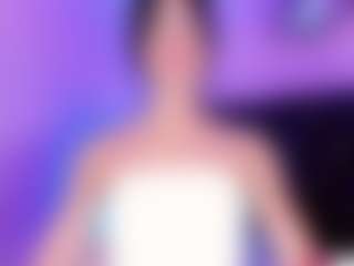 Daniela-Ember's Live Sex Cam Show