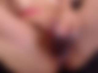 Live cam show with Madhison-Klain-S - Athletic on testsause.com