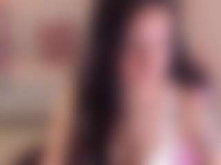 Live cam show with Madhison-Klain-S - Athletic on live18s.com