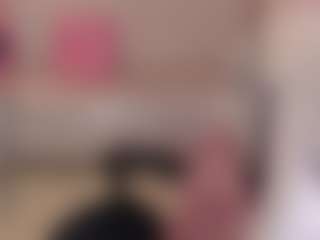Madhison-Klain-S MILF webcam performer live streaming