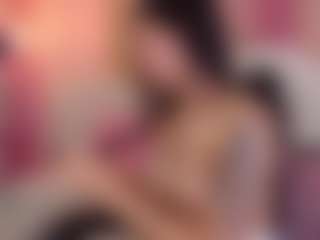Madhison-Klain-S MILF webcam performer live streaming