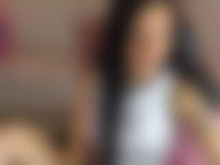 Madhison-Klain-S MILF webcam performer live streaming