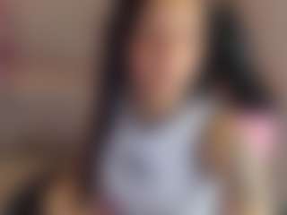 Madhison-Klain-S MILF webcam performer live streaming