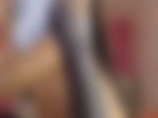 Madhison-Klain-S MILF webcam performer live streaming