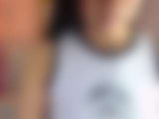 Madhison-Klain-S MILF webcam performer live streaming