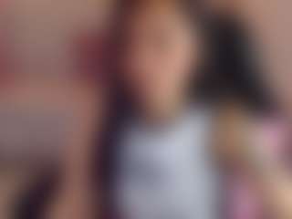 Madhison-Klain-S MILF webcam performer live streaming