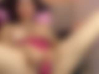 Live cam show with Madhison-Klain-S - Normal on Camsoda
