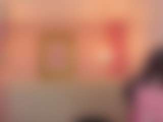Live cam show with Madhison-Klain-S - Skinny MILF on dropp.cam
