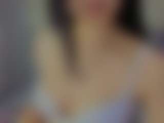 Live cam show with Madhison-Klain-S - Drinking on Camsoda