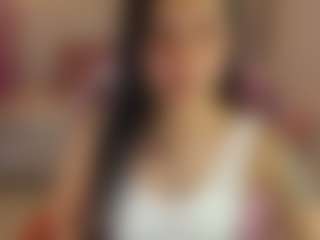 Madhison-Klain-S MILF webcam performer live streaming