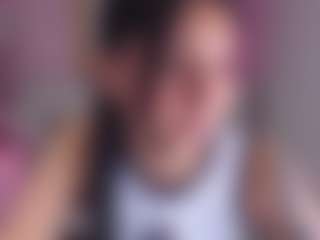 Madhison-Klain-S MILF webcam performer live streaming