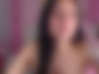 Madhison-Klain-S MILF webcam performer live streaming