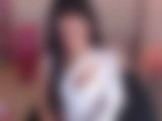 Madhison-Klain-S MILF webcam performer live streaming