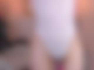 Live cam show with Madhison-Klain-S - Natural on SpunkLive
