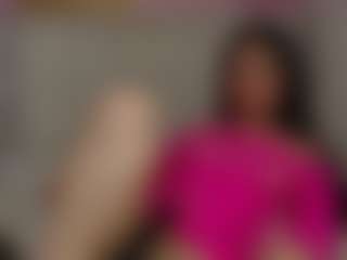 Madhison-Klain-S MILF webcam performer live streaming