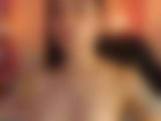 Madhison-Klain-S MILF webcam performer live streaming