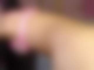 Live cam show with Madhison-Klain-S - Skinny MILF on Nude Live Now