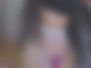 Madhison-Klain-S MILF webcam performer live streaming