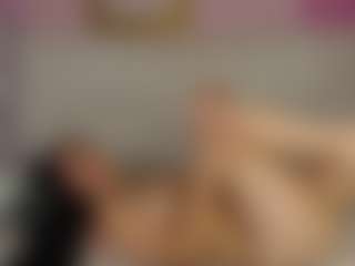 Live cam show with Madhison-Klain-S - Athletic on Camsoda