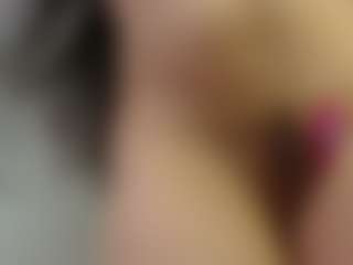 Live cam show with Madhison-Klain-S - Skinny MILF on CamClone