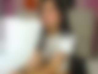 Madhison-Klain-S MILF webcam performer live streaming