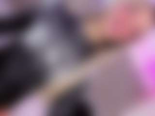 Live cam show with Ninaa-Keyli - Drinking on CamSodaAdn