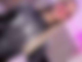 Live cam show with Ninaa-Keyli - Spank on Soda Cam