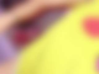 Live cam show with Ninaa-Keyli - Average on hotwifechat.live