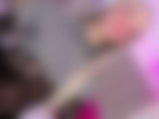 Live cam show with Ninaa-Keyli - Tiny Tits on wildcum.com