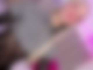 Live cam show with Ninaa-Keyli - Tease on wildcum.com