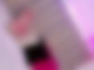 Live cam show with Ninaa-Keyli - Dirty Talk on wildcum.com