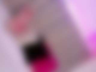 Live cam show with Ninaa-Keyli - HD on TeamSkeetLive